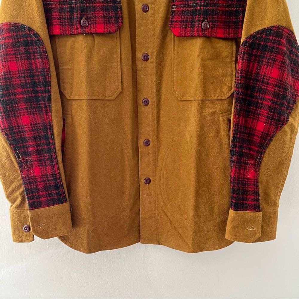 Woolrich shacket Shirt Jacket Buffalo Plaid Patches Size Small Christmas Outdoor - Picture 3 of 10